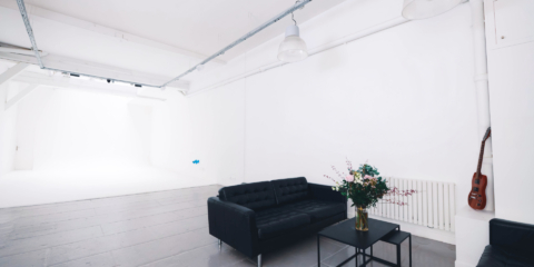 LOUNDGE 1 1
